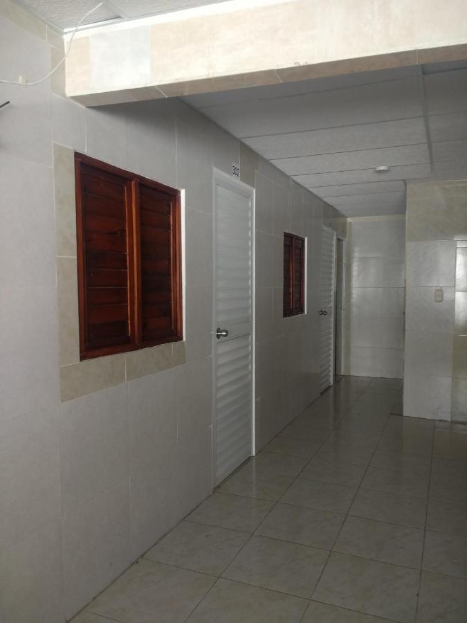 Hostal Fareb Cartagena Exteriör bild