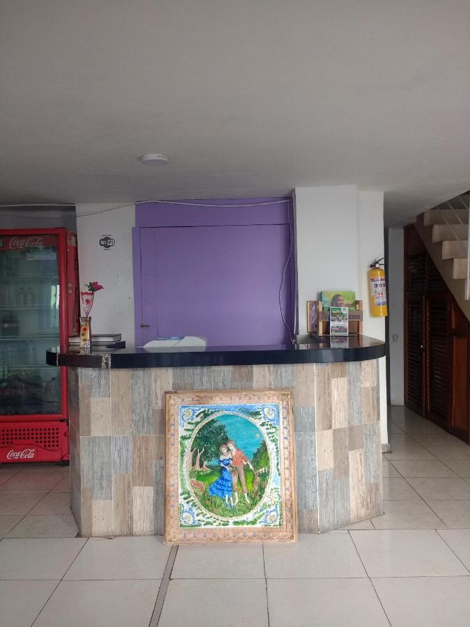 Hostal Fareb Cartagena Exteriör bild